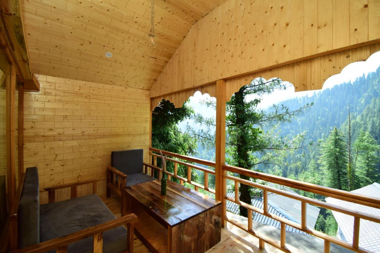 Tree House Latos Tandi Hotel Jibhi Buitenkant foto