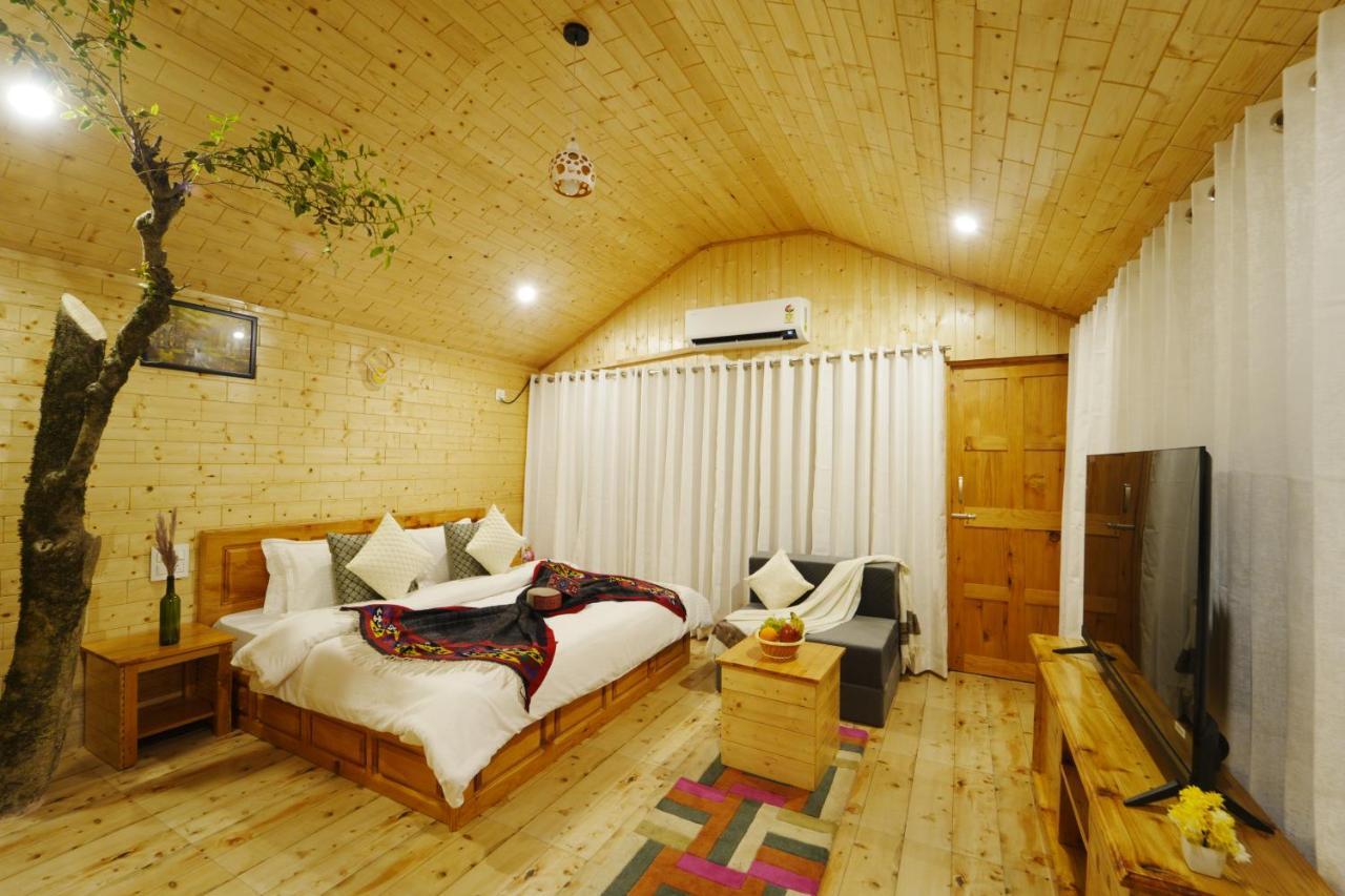 Tree House Latos Tandi Hotel Jibhi Buitenkant foto
